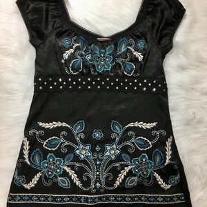 Halo Boho Black top size small